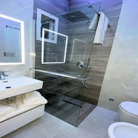 Calasanzio26 Luxury Apartment Neapel